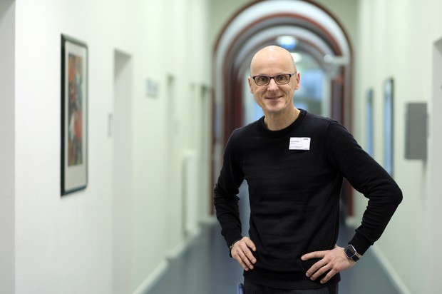 Ansprechbar für Angehörige von psychisch erkrankten Menschen: Sozialarbeiter Lutz Bittner Ansprechbar für Angehörige von psychisch erkrankten Menschen: Sozialarbeiter Lutz Bittner