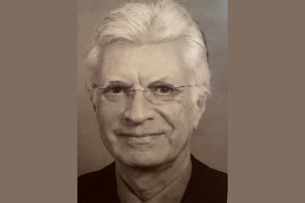 Portraitfoto von Prof. Dr. med. Dr. phil. Theo R. Payk
